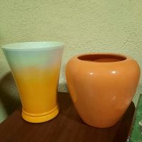 2 Vasen , Orange und gelb- weiße Bayern - Loiching Vorschau