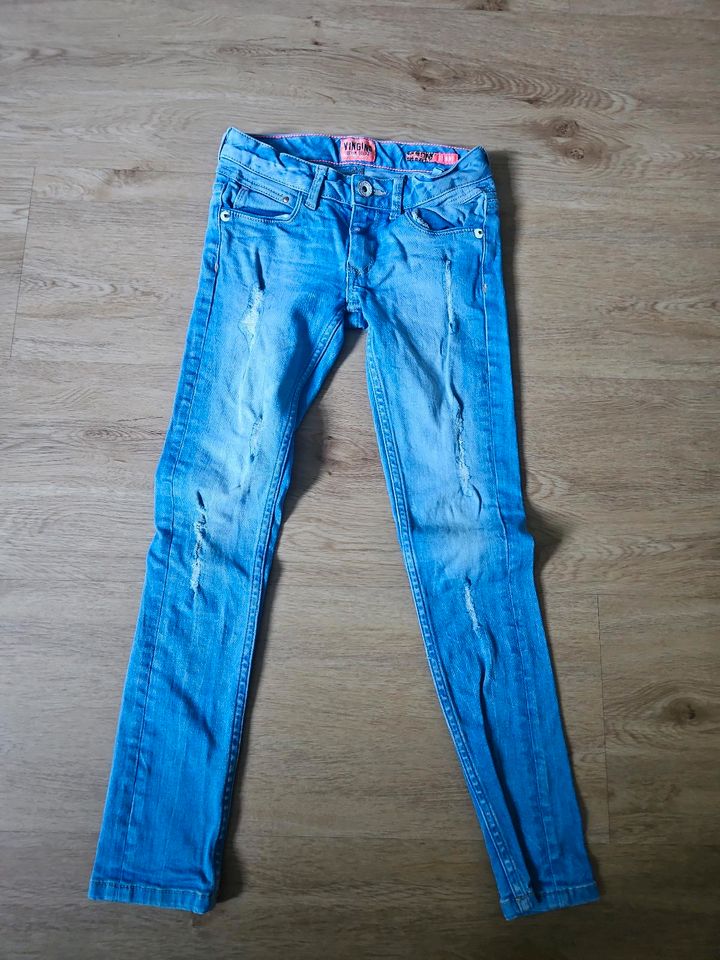 Coole Vingino skinny  Jeans Gr 128 in Bielefeld