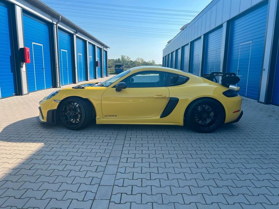 Porsche Cayman GT4 RS Cayman GT4 RS in Ennigerloh