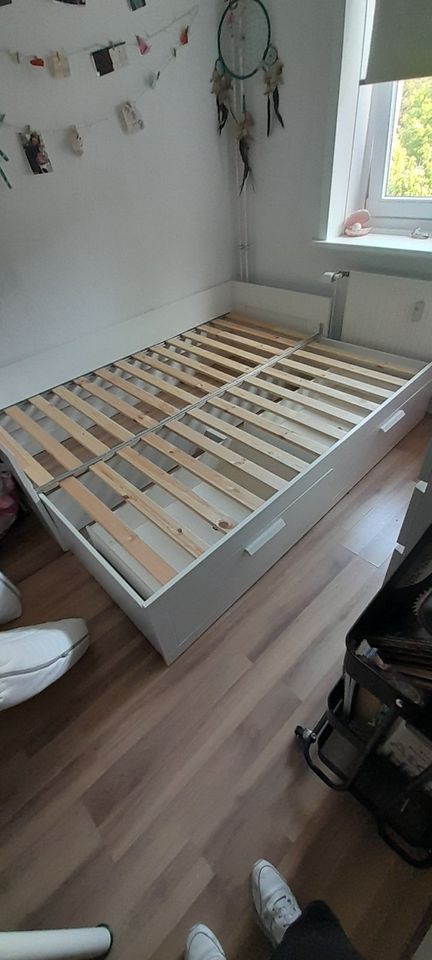 Brimnes Bett ausziehbar in Hamburg