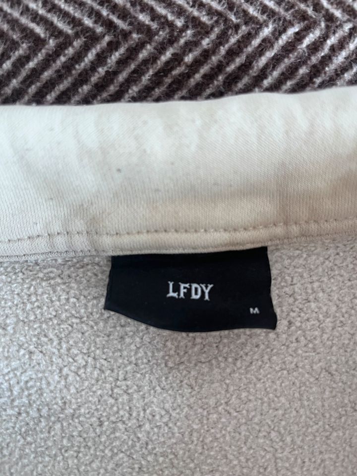 LFDY Sweater beige M in Berlin