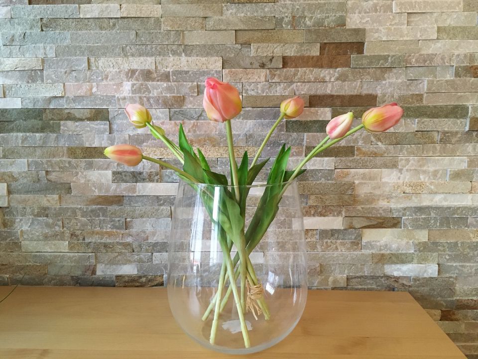 Kunstblumen Tulpen *real touch* in Thüringen - Erfurt | eBay Kleinanzeigen  ist jetzt Kleinanzeigen