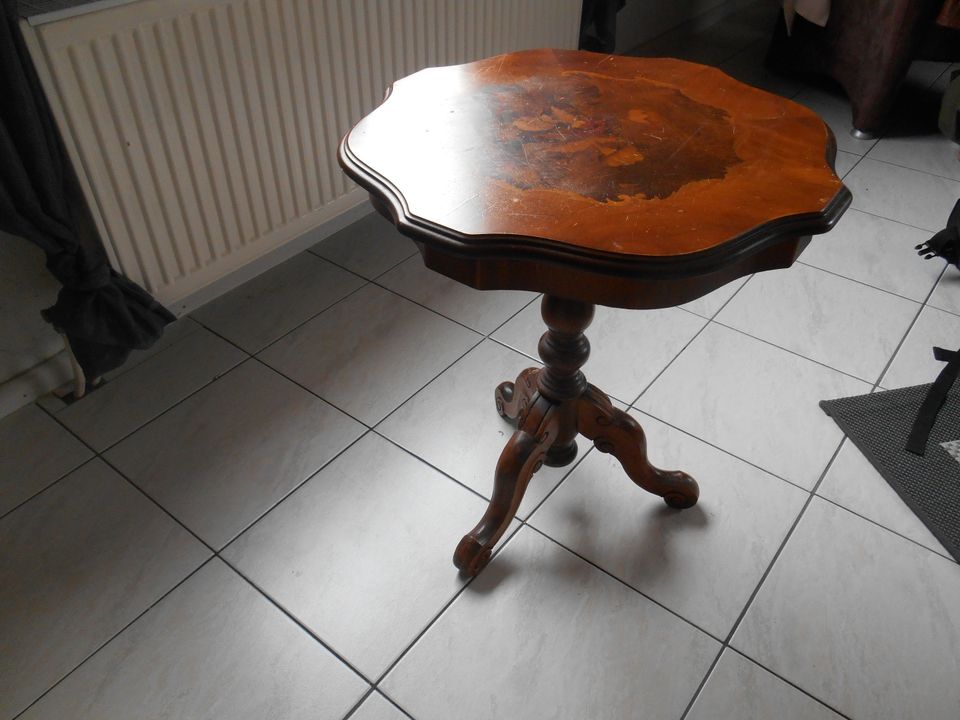 Beistelltisch  kleiner  runder Tisch Vintage   Intarsien Antik in Aschendorf Stadt Papenburg