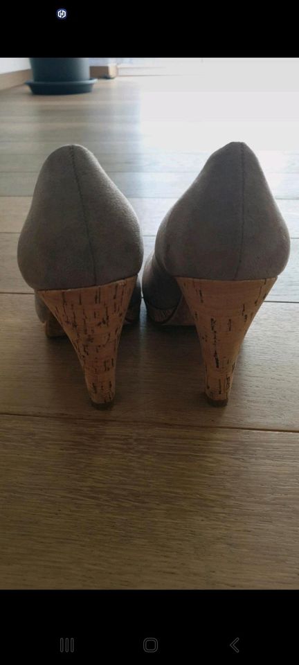 Schuhe von Marco Tozzi in Blaubeuren