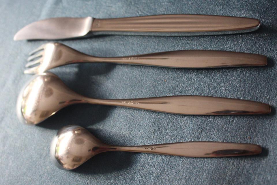 Wagenfeld Besteck WMF Bauhaus Design 3600 Silber Atlanta Wagenfeld Besteck WMF Bauhaus Design 3600 Silber Atlanta