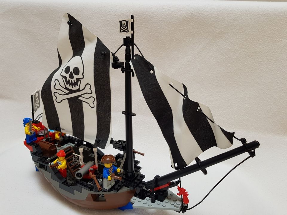 6268 LEGO® PIRATES: Renegade Runner (Piratenschiff) in Meckenheim