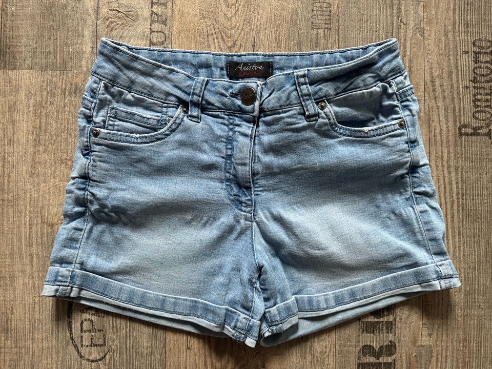 ANISTON Jeans Shorts hellblau Gr. S 36 *Top Zustand* in Dermbach