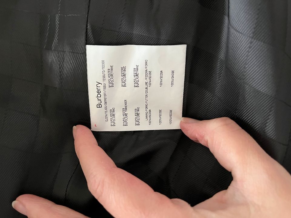 Burberry Blazer Schwarz 42 Novacheck Futter Logo Knöpfe in Wildau