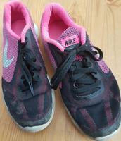 Nike sneaker...EVOLUTION 3....SCHWARZ..PINK 36 Nordrhein-Westfalen - Elsdorf Vorschau