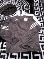 Adidas oberteil Gr. 5 Nordrhein-Westfalen - Mülheim (Ruhr) Vorschau