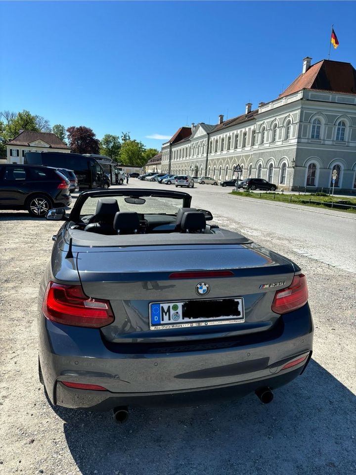 BMW M235i Cabrio*M Performance*Steptronic*H&K*Komfor in München