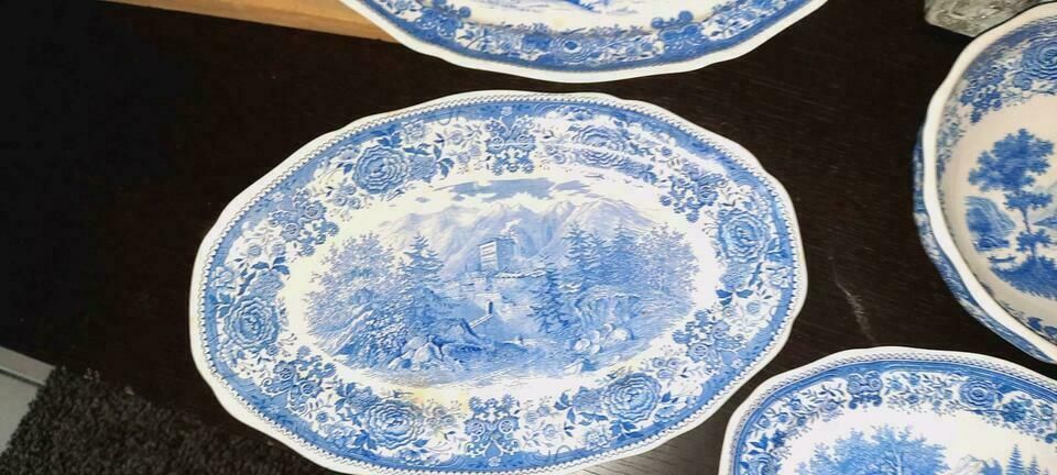 Villeroy & Boch Burgenland blau Fleisch- Servierplatte Schüsseln in Langenfeld