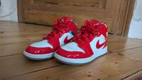 Air Jordan 1 Mid Rot - Größe 39 Hessen - Fulda Vorschau