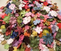 Große Mischung von vielen bunten Papier Blumen Flowers 60g – NEU Wandsbek - Gartenstadt Vorschau