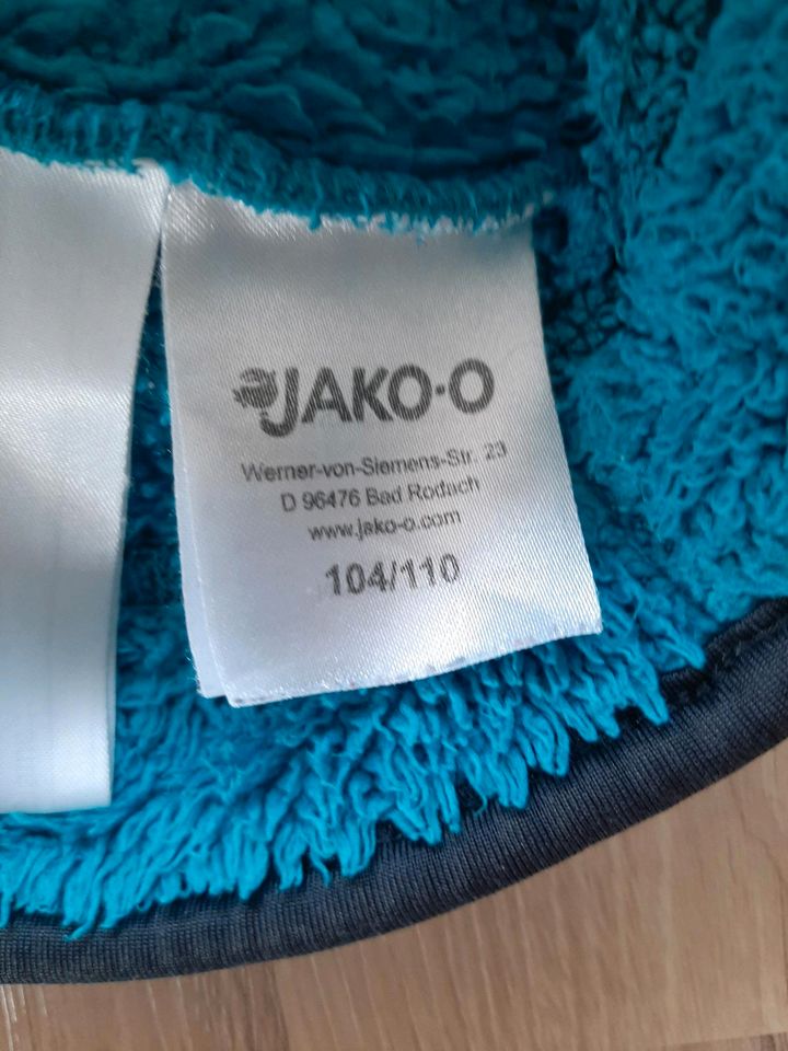 Jacke, blau, Jako-o, Größe 104/110, flauschig in Adenbüttel