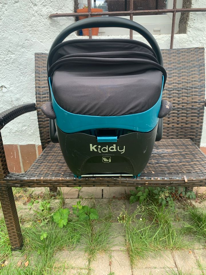 Babyschale KIDDY evo-luna i-size in türkis ISOFIX Kindersitz in Leipzig