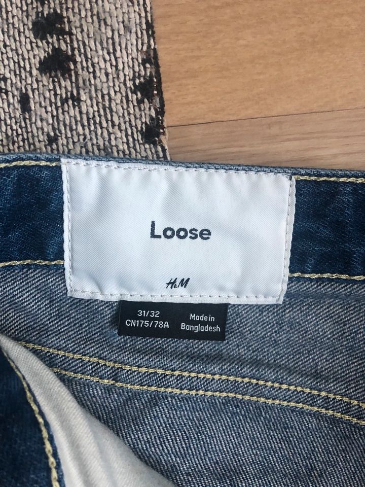 Jeans h&m Loose 31/32 - Wie Neu in Magdeburg