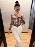 ❤️ Shein Langarm Shirt mit Cut out Schlangenmuster braun beige 36 Bayern - Schöllkrippen Vorschau