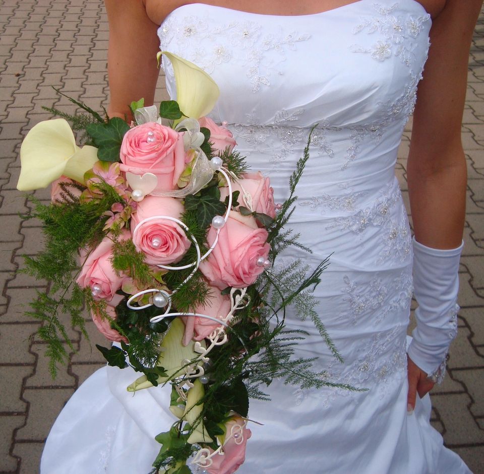 Hochzeitskleid Brautkleid in Schmalkalden