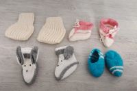 4 Baby Socken Schuhe Wagen Überzieher Maus Filz Pantoffeln Pusche Niedersachsen - Giesen Vorschau