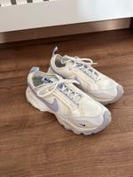 Nike TC 7900 Größe 39 Niedersachsen - Wolfsburg Vorschau