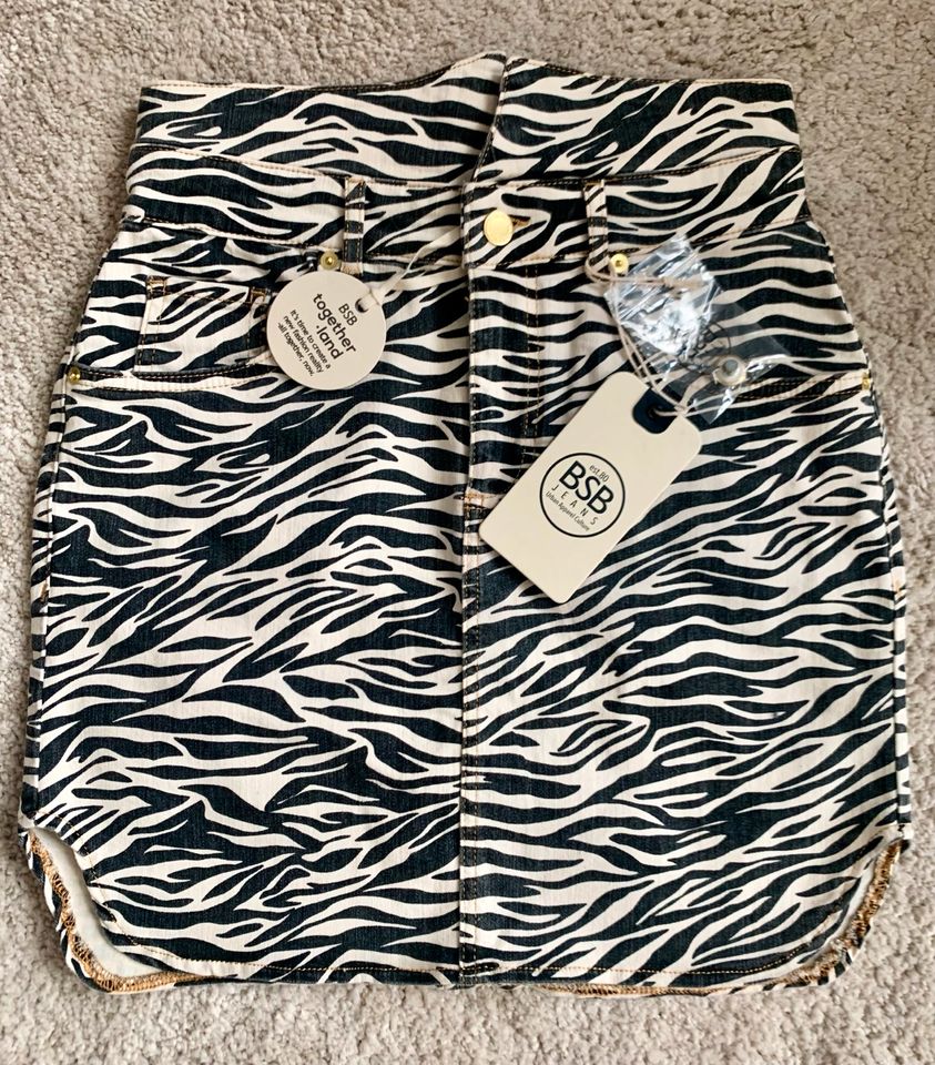 BSB Denim Jeans Rock Gr M Zebra Animal Neu in Solingen