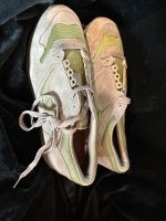 Sportschuhe Größe 43 oliv Military British Trainers Neu Rheinland-Pfalz - Unzenberg Vorschau