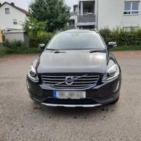 Volvo XC60 D4 AWD Momentum Geartronic Momentum Bayern - Neumarkt i.d.OPf. Vorschau