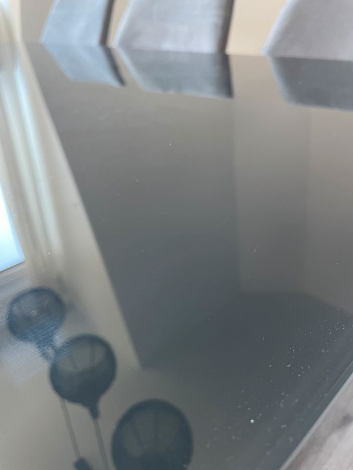 Esstisch aus Glas in Emsdetten