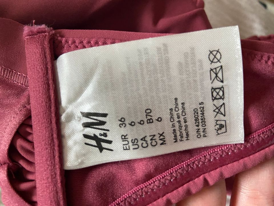 ✨ Neues Weinrotes Bikini Oberteil von H&M zum Binden S 36✨ in Würzburg