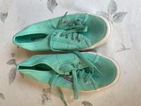 Grüne Superga Schuhe, Gr 38, neu Hessen - Bad Soden am Taunus Vorschau