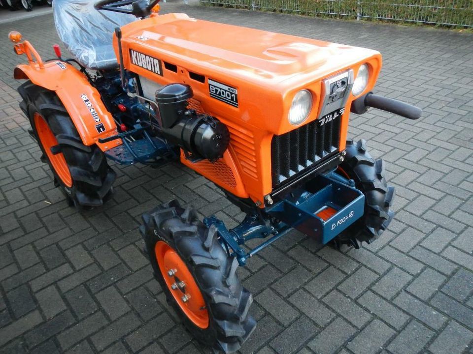 Kubota B7001 Kleintraktor mit und ohne StVO vorhanden in Zielitz