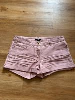 Hotpants Jeans Shorts H&M 36 neu Berlin - Karlshorst Vorschau