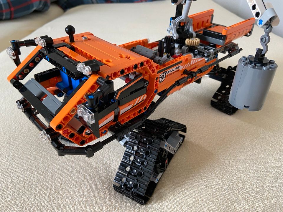 LEGO Technic 42038 Arktis-Kettenfahrzeug in Mannheim