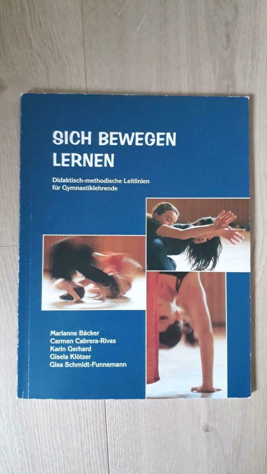 Fachbuch für Gymnastiklehrer_innen Sportbuch in Neuenhagen