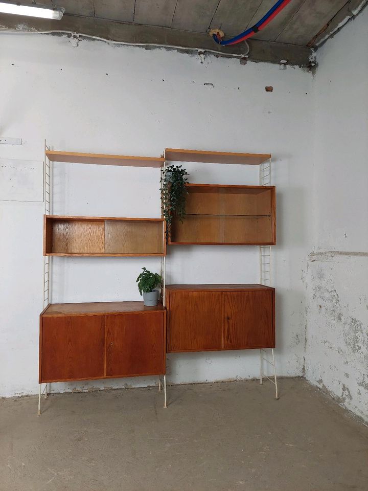 Vintage Sybille Highboard Kommode Leiterregal 60er 70er DDR in Leipzig