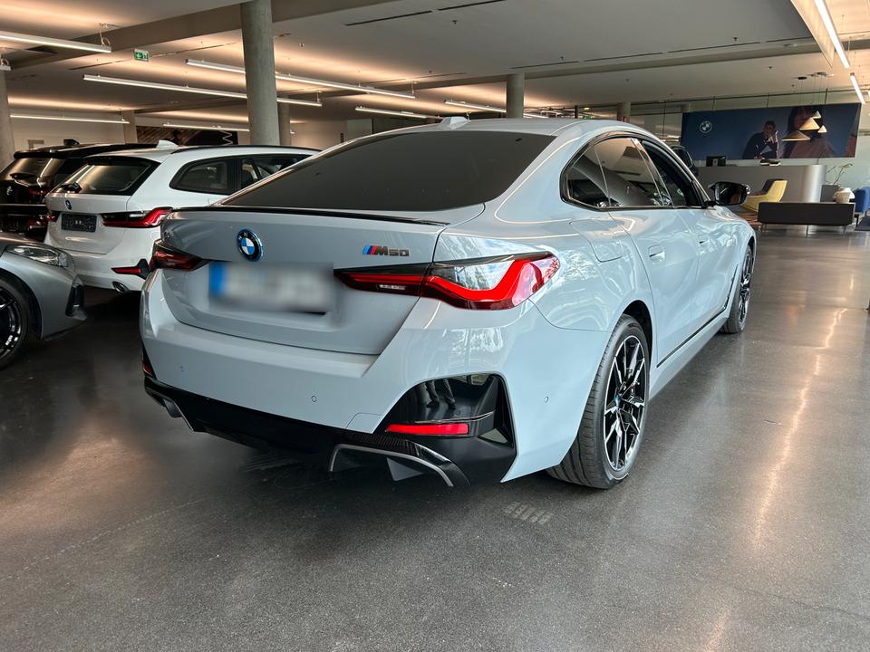 BMW i4 M50 xDrive Gran Coupé Vollausstattung Laser, AHK, HK in Grafrath