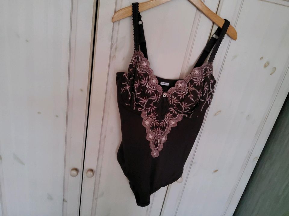 Body Ulla Popken, gr.44, 105 C, wie neu, Versand 2 Euro in Hamburg