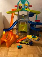 Fisher Price Little People Action Rennbahn mit 2 Autos Nordrhein-Westfalen - Essen-Margarethenhöhe Vorschau