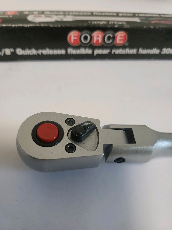 Force 3/8" Umschaltknarre mit Gelenk 273mm in Frankfurt am Main