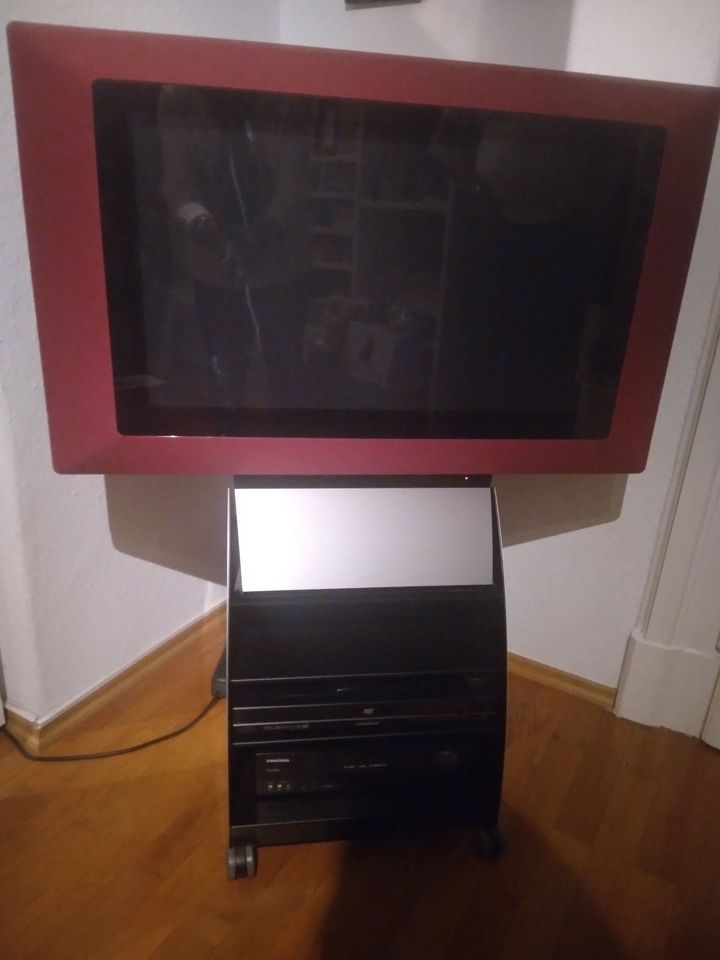 TV Bang & Olufsen BEOVISION 3-32 ROT in Landsberg (Lech)