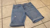 Esprit Shorts kurze Hose Gr. 33 Straight Fit Blau Hellblau Sommer Bayern - Schwabach Vorschau