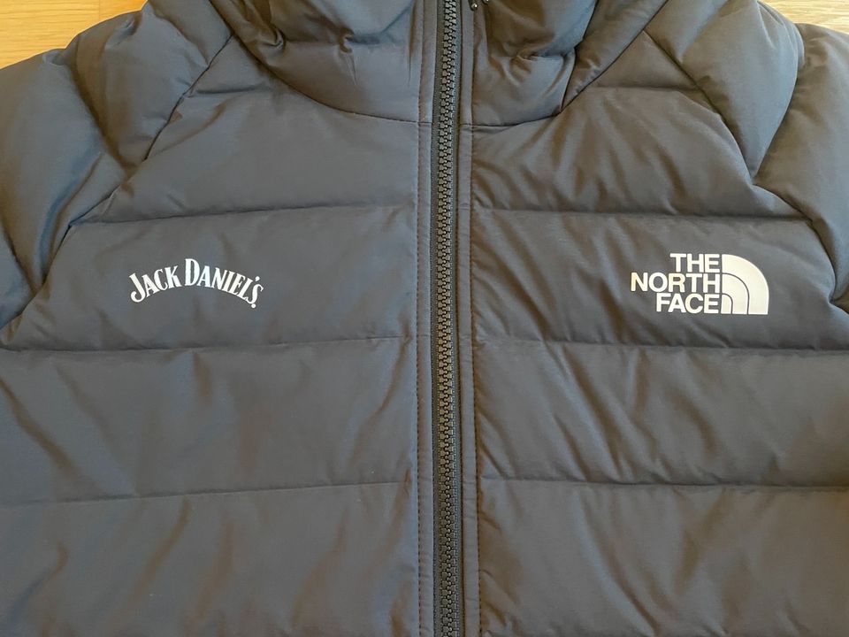 NEU! JACK DANIELS The North Face Daunenjacke BELLEVIEW Herren in Hamburg