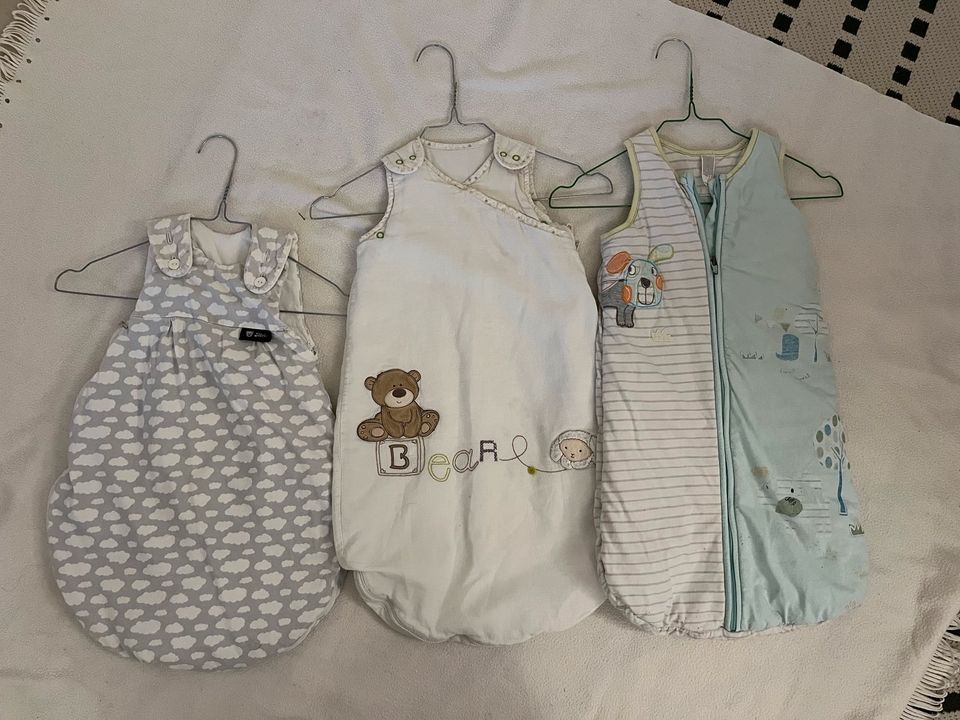 Baby Schlafsack 3er set. 2x 56 bis 62 und ein 70. in Hamburg