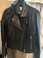 Lederjacke von Stradivarius Echt Leder Gr.M Nordrhein-Westfalen - Ahlen Vorschau