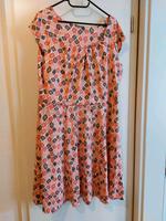 Letzter Preis Taifun Kleid Gr. XL neuwertig rosa grau weiß Rund Mitte - Wedding Vorschau