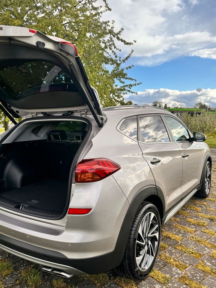 Hyundai Tucson 177 Ps inkl Garantie und Vollausstattung in Ockenheim