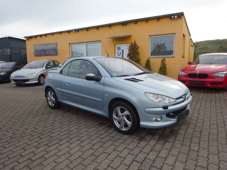 Peugeot 206 cc 1,6 i Tüv neu klima Leder Neuteile!!!!!! in Würzburg