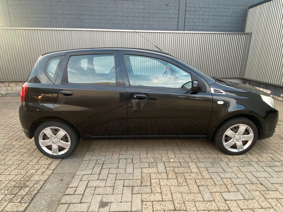 Chevrolet Aveo in Bocholt