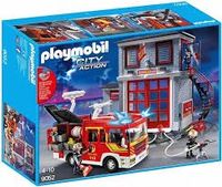 Playmobil Feuerwehr mit 2 Feuerwehr autos und Feuerwachen Nordrhein-Westfalen - Gütersloh Vorschau